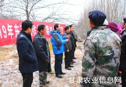 扶贫车间建地头 就业脱贫有奔头