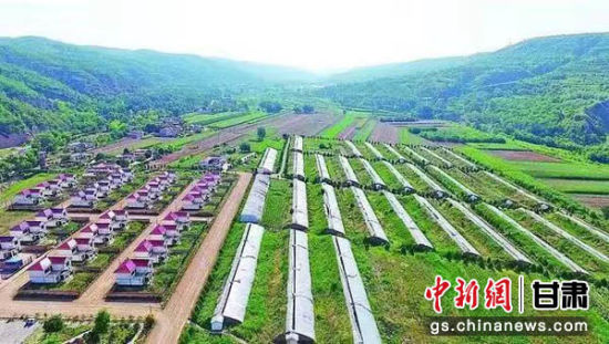 庆阳扶贫故事多