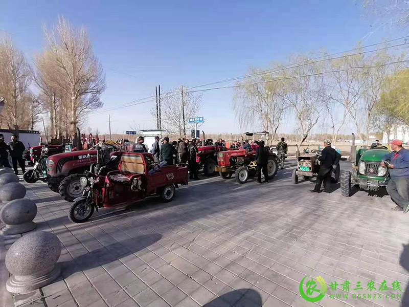 玉门市农机局“四个强化”切实保障农机生产安全
