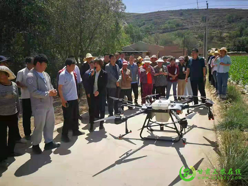 渭源县举办新型植保机械使用维护及​科学安全用药现场培训会