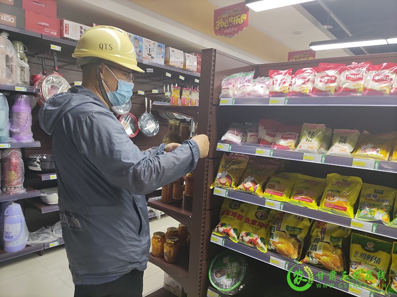 瓜州县开展“两品一标”标志使用专项检查