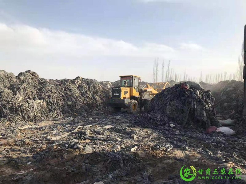 酒泉市地膜回收利用示范县建设进展顺利