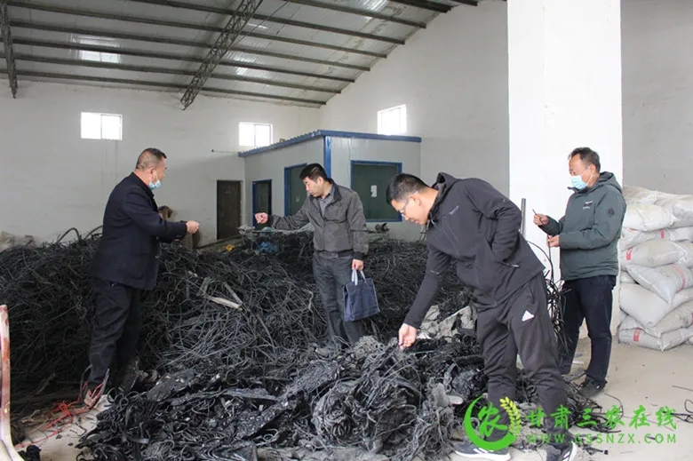 敦煌市废旧农膜回收利用工作剪影