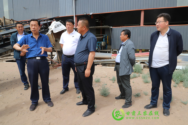 甘州区畜禽粪污产生量近300万吨为实施绿色种养循环农业试点项目提供保障