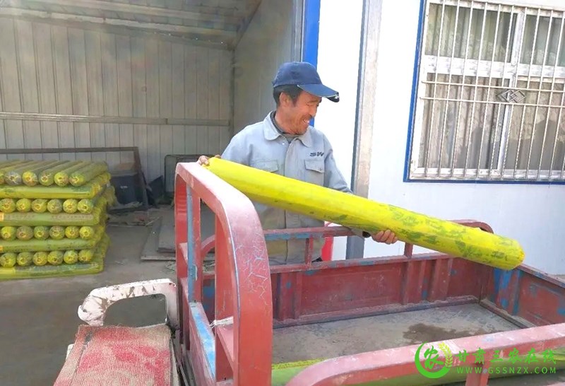 瓜州：秸秆农膜废变宝 资源环境保护好