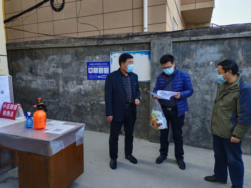 平凉市农机监理所压实责任严守家属区疫情防控阵地