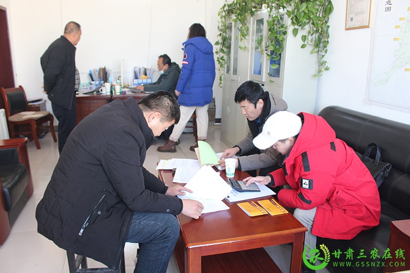 敦煌市废旧农膜回收加工获20万元补助