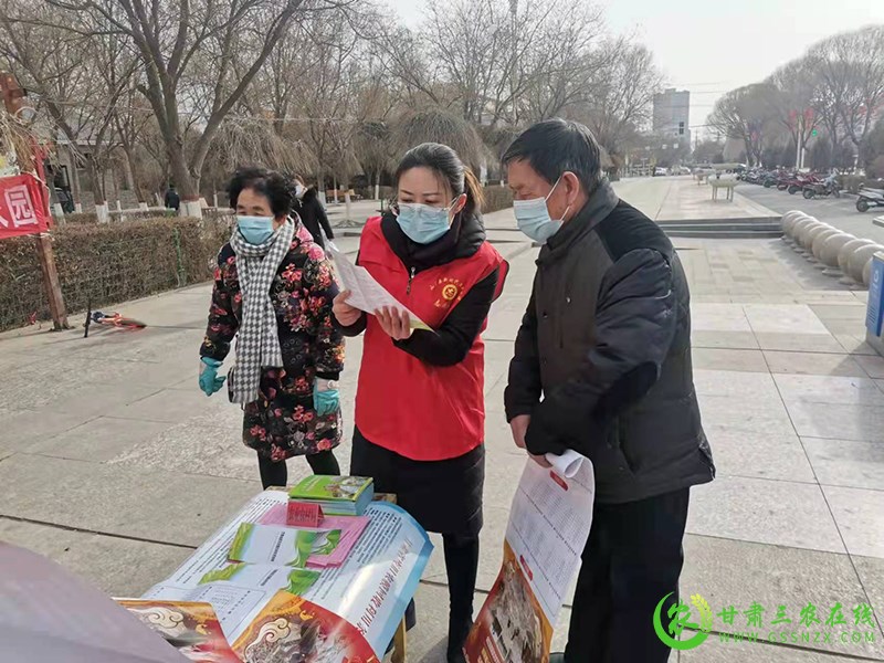 山丹县积极开展废旧农膜回收利用宣传活动
