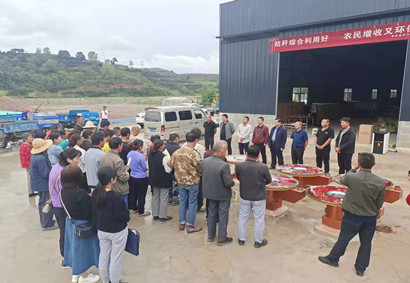 徽县：“小秸秆”带动循环农业大发展