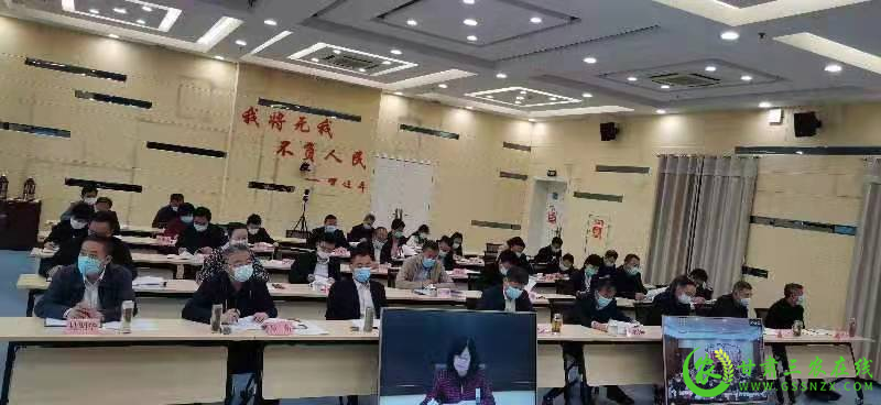 推动形成“守底线、抓发展、促振兴”的更大合力坚决巩固拓展脱贫攻坚成果 加快全面推进乡村振兴