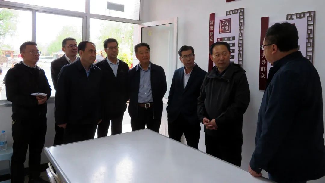 省乡村振兴局局长吕林邦在临洮县调研乡村振兴重点工作