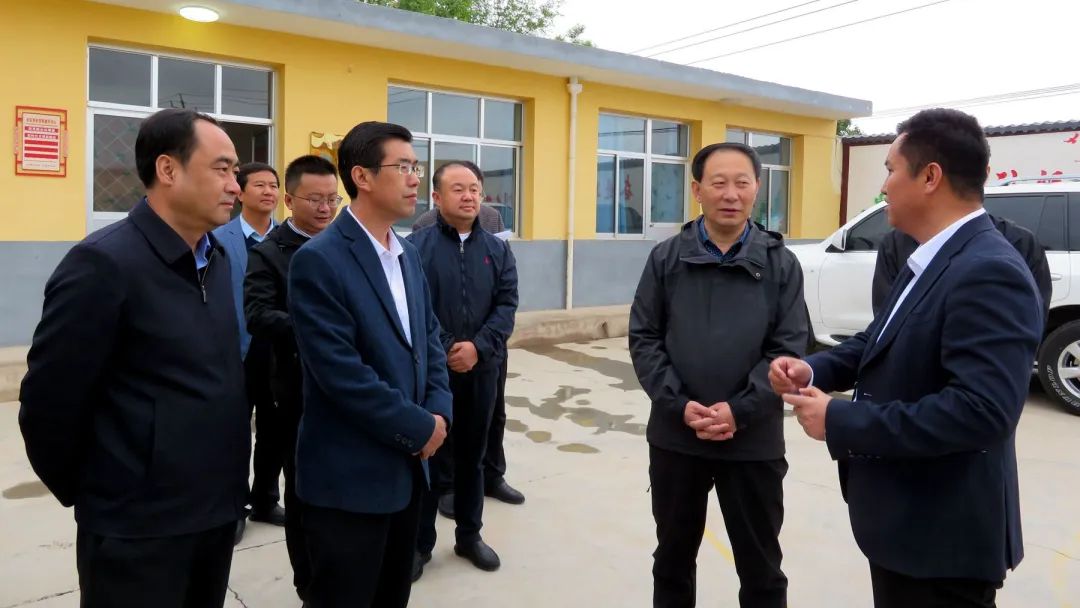 省乡村振兴局局长吕林邦在临洮县调研乡村振兴重点工作