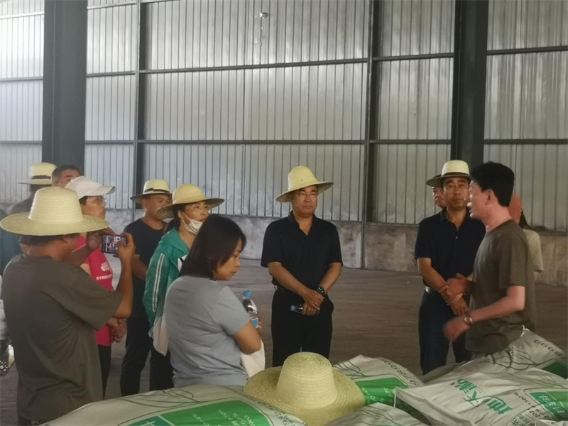省畜牧总站组织专业技术人员在临洮县开展畜禽粪污资源化利用学习观摩活动