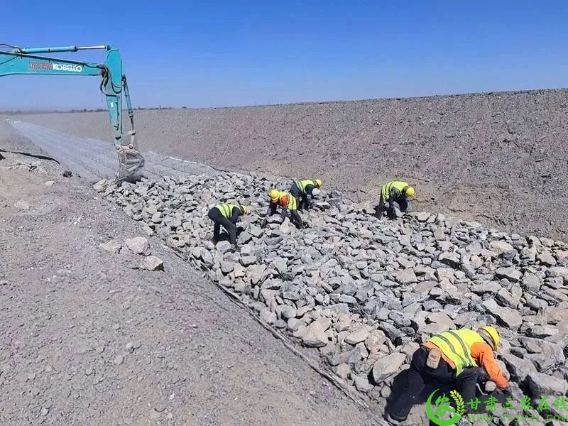 图片3  瓜州县沙河回族乡乡临河村、河洲村山洪沟道防洪治理工程现场.jpg
