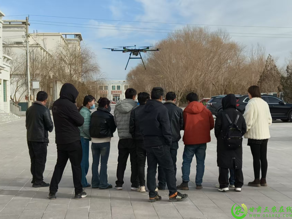 图片3  瓜州县无人机驾驶员技能培训现场3.png