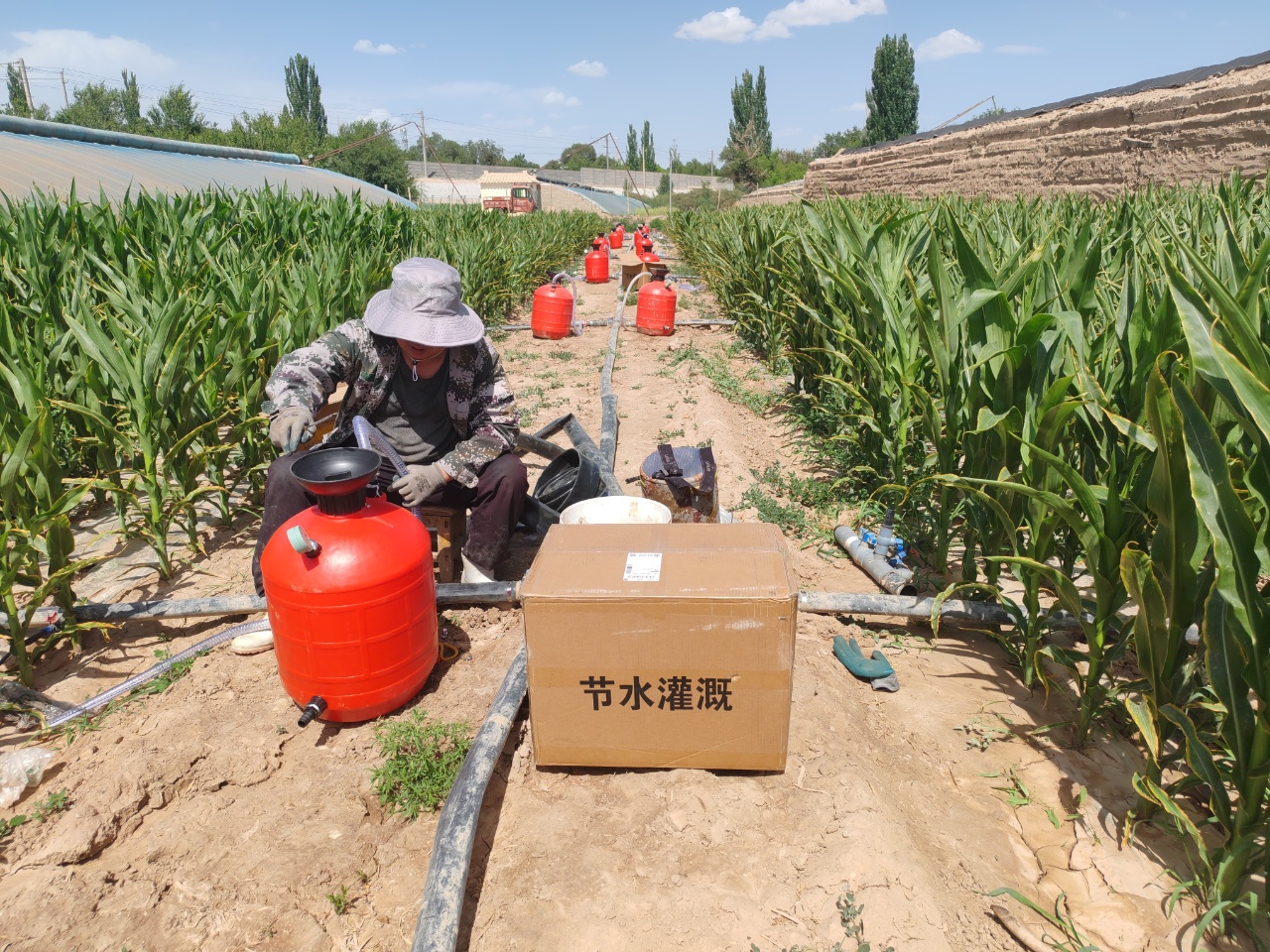 施肥系统安装.jpg